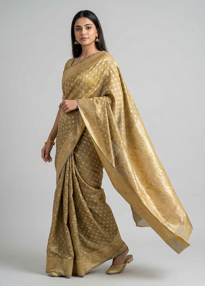 Cream Handloom Banarasi Pure Silk Saree With Blouse Piece