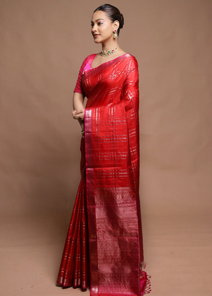 Red Handloom Kanchipuram Pure Silk Saree With Blouse Piece