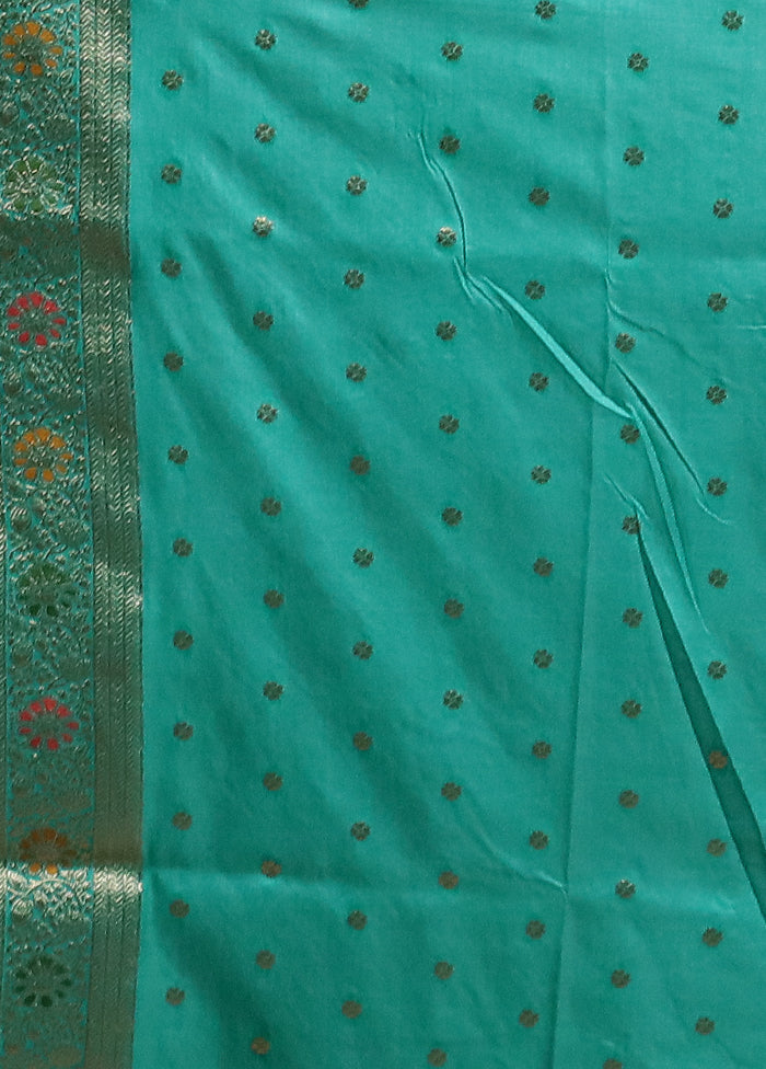Green Dupion Silk Saree With Blouse Piece