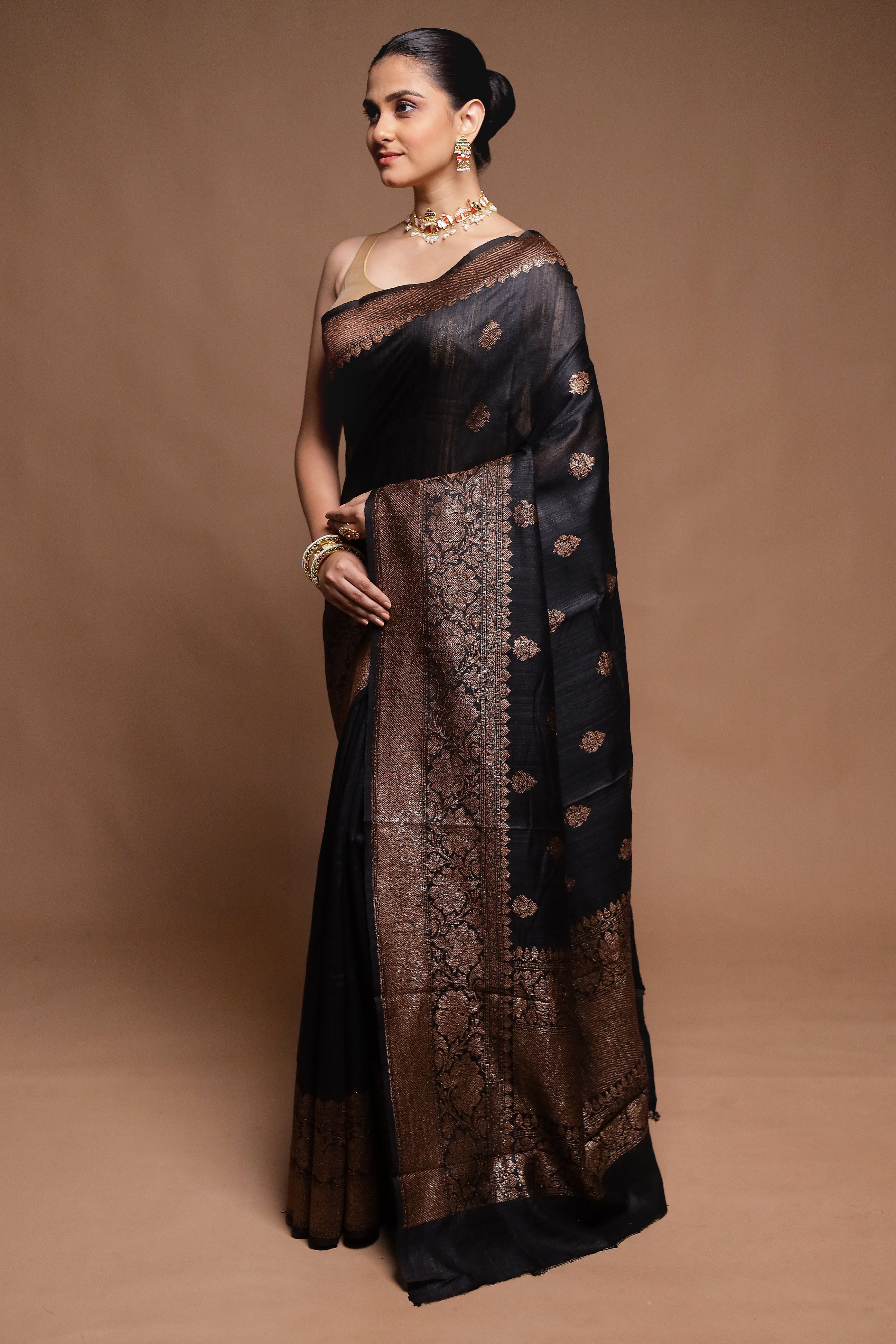 Black Handloom Tussar Pure Silk Saree With Blouse Piece