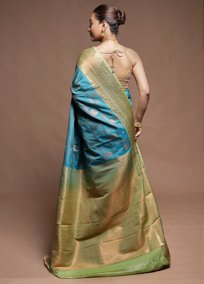 Green Kanjivaram Silk Saree With Blouse Piece