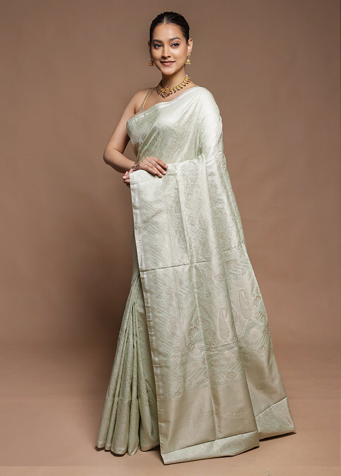 Green Tanchoi Silk Saree With Blouse Piece