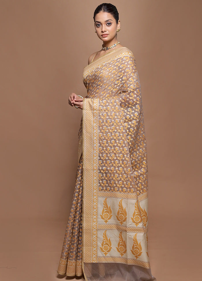 Cream Kora Silk Saree With Blouse Piece
