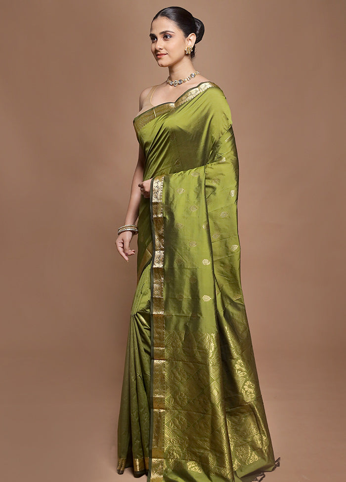 Green Kanjivaram Silk Saree With Blouse Piece