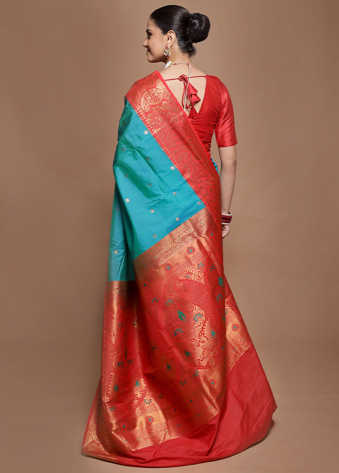 Green Kanjivaram Silk Saree With Blouse Piece