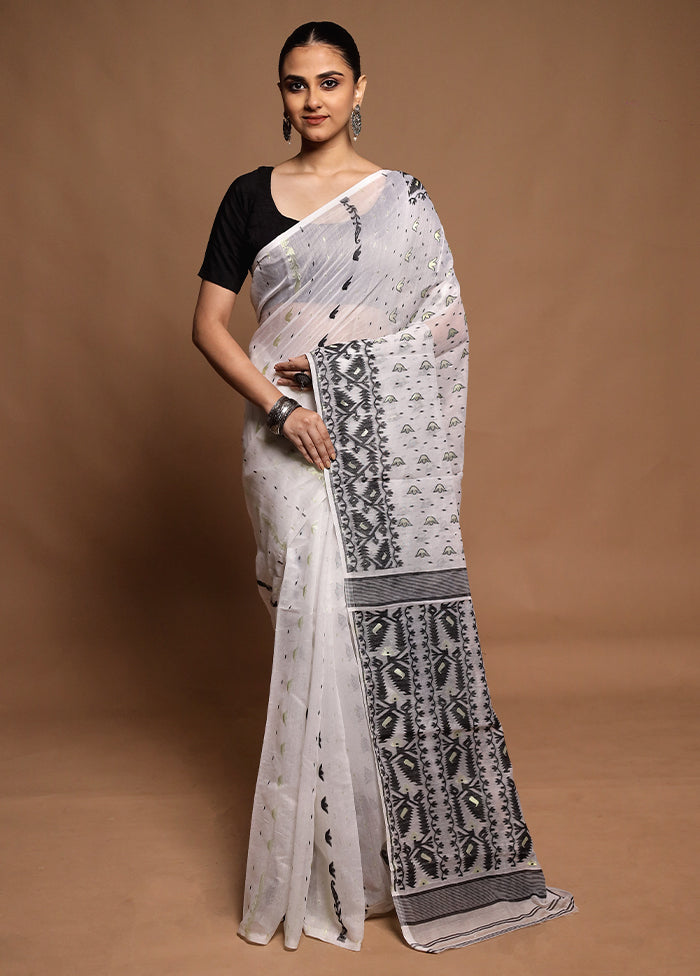 White Tant Jamdani Saree Without Blouse Piece