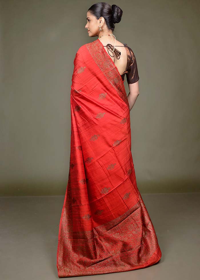 Red Handloom Tussar Pure Silk Saree With Blouse Piece