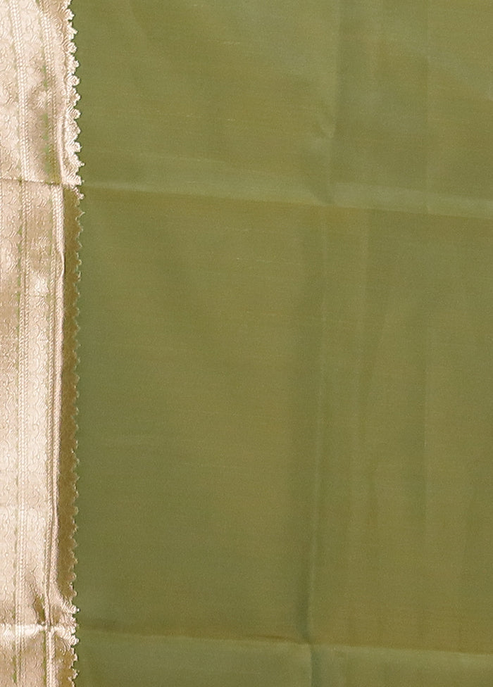 Green Organza Saree With Blouse Piece