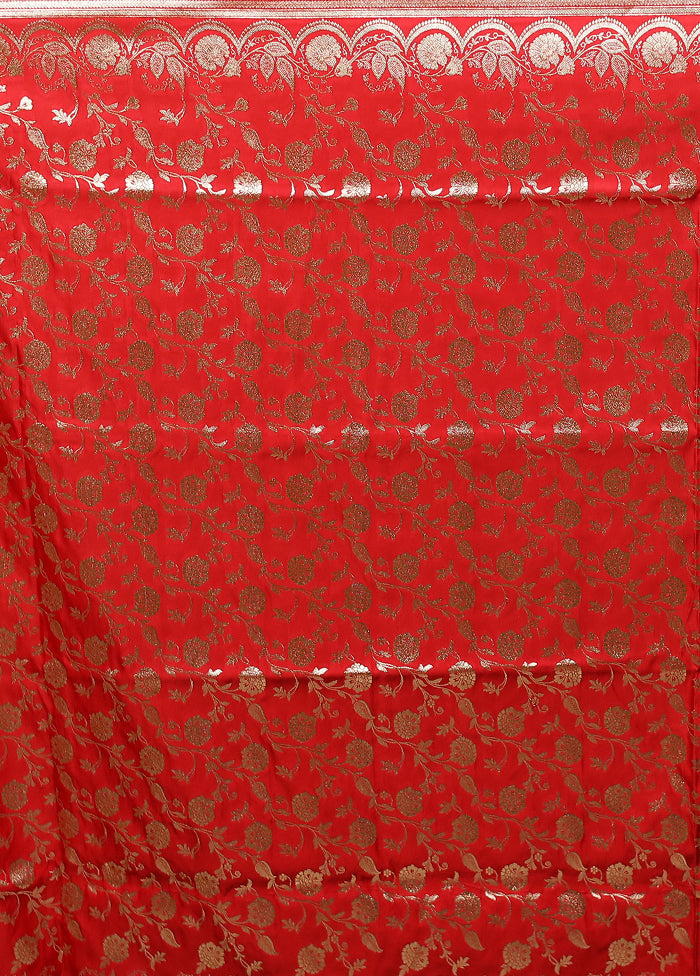 Red Banarasi Silk Saree With Blouse Piece
