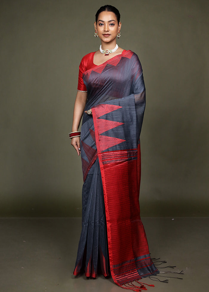 Grey Matka Silk Saree With Blouse Piece
