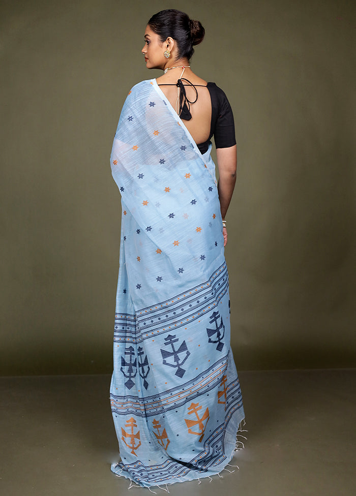 Blue Matka Silk Saree With Blouse Piece