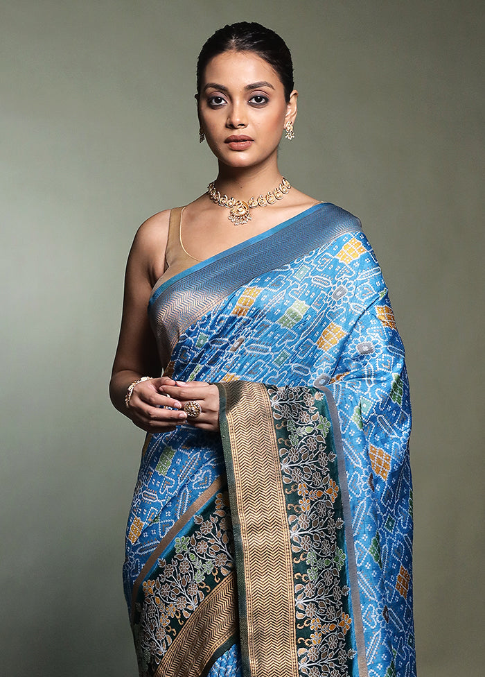 Green Dupion Silk Saree With Blouse Piece