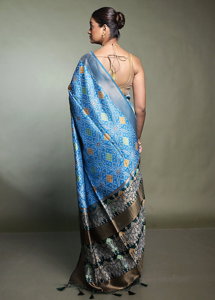 Green Dupion Silk Saree With Blouse Piece