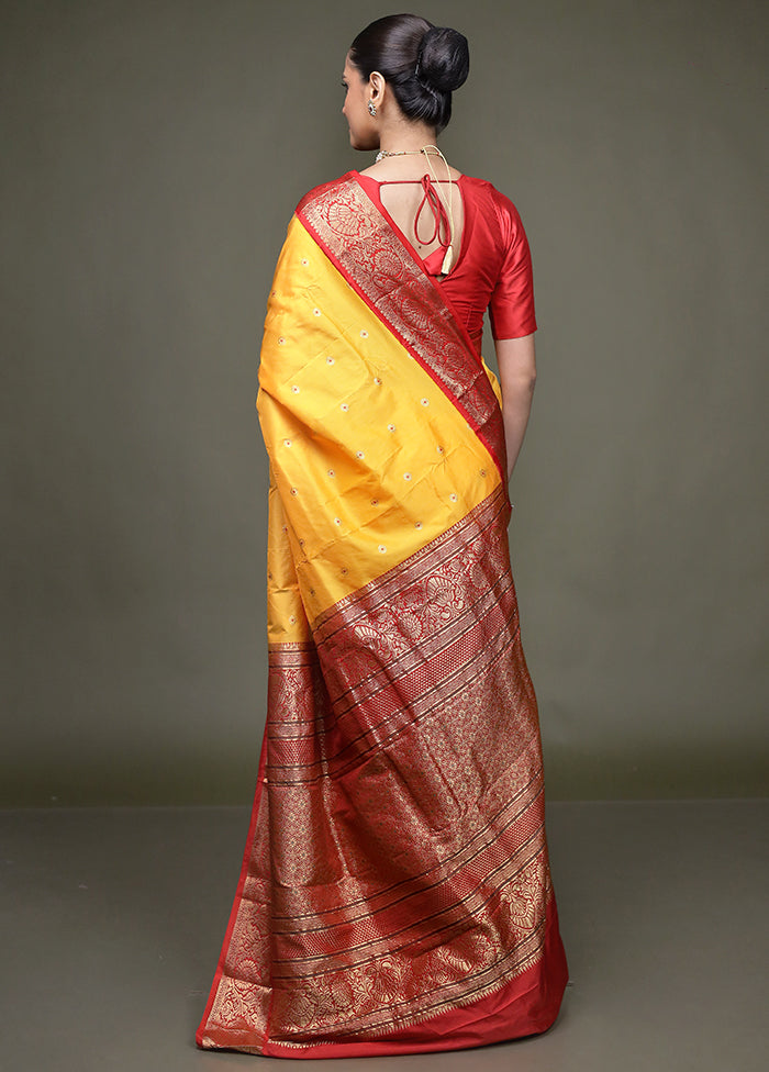 Yellow Kanjivaram Silk Saree With Blouse Piece