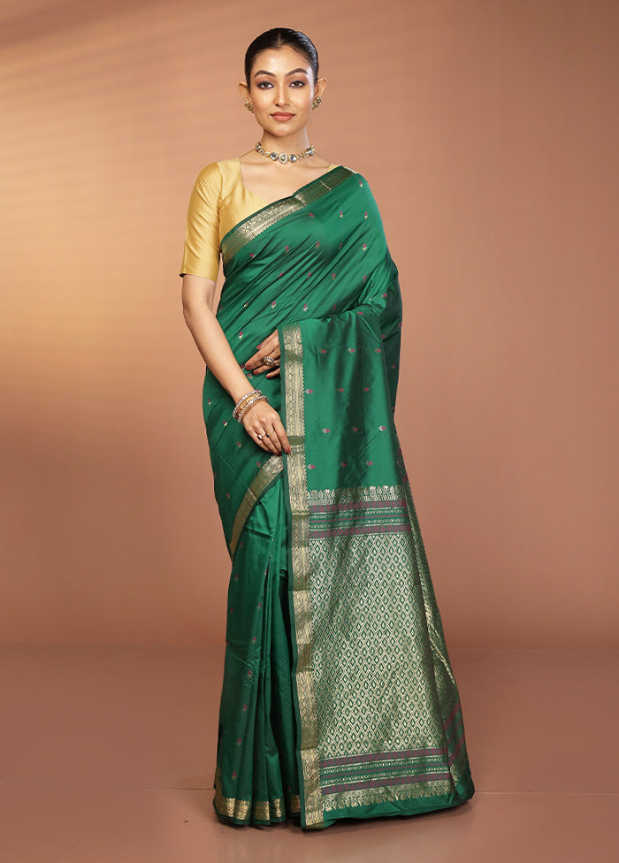 Green Kanjivaram Silk Saree With Blouse Piece