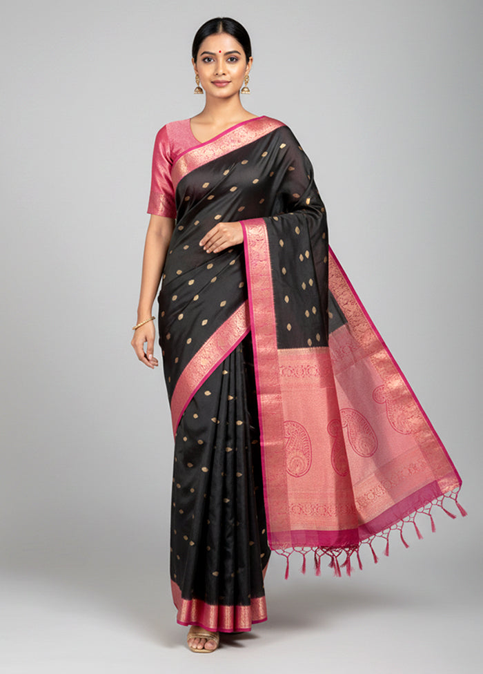 Black Handloom Kanchipuram Pure Silk Saree With Blouse Piece