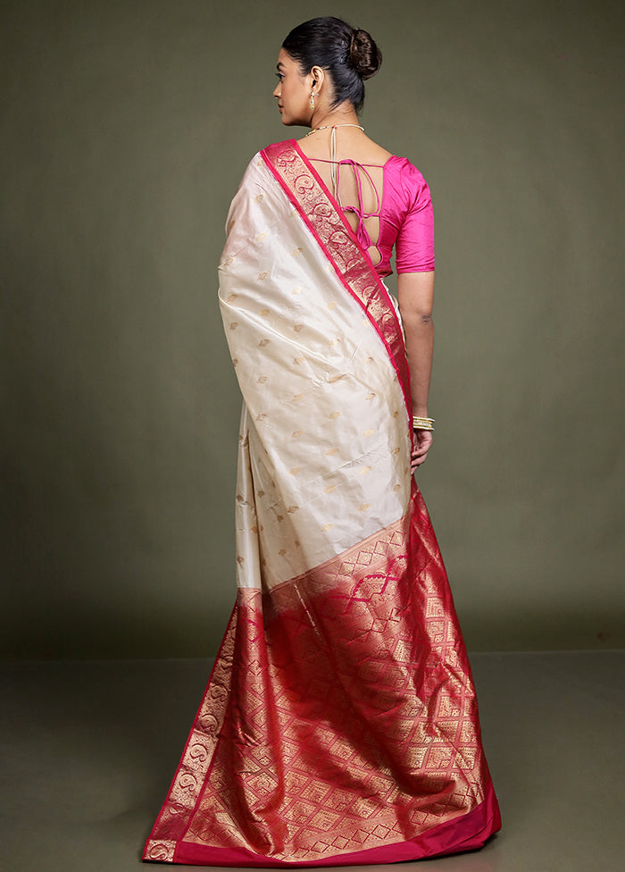 White Handloom Kanchipuram Pure Silk Saree With Blouse Piece