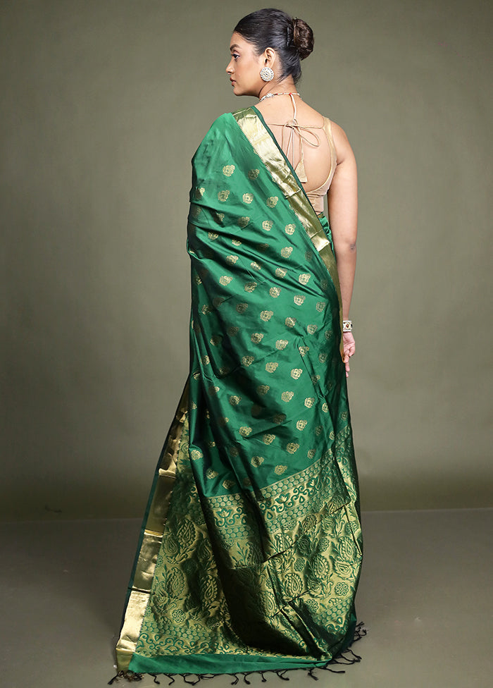 Green Kanjivaram Silk Saree With Blouse Piece