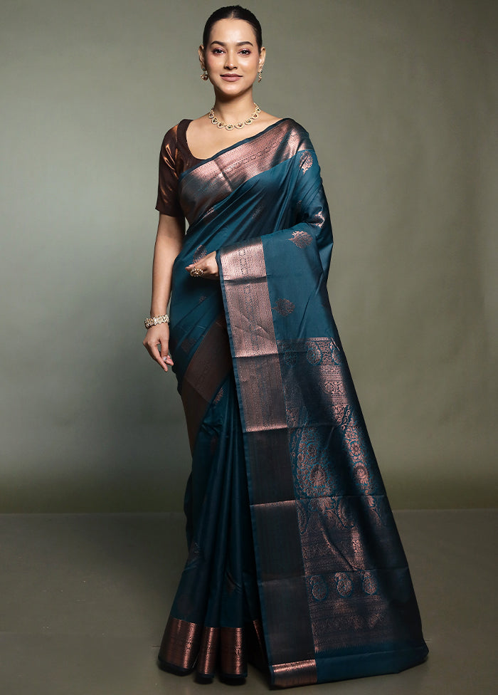 Green Kanjivaram Silk Saree With Blouse Piece
