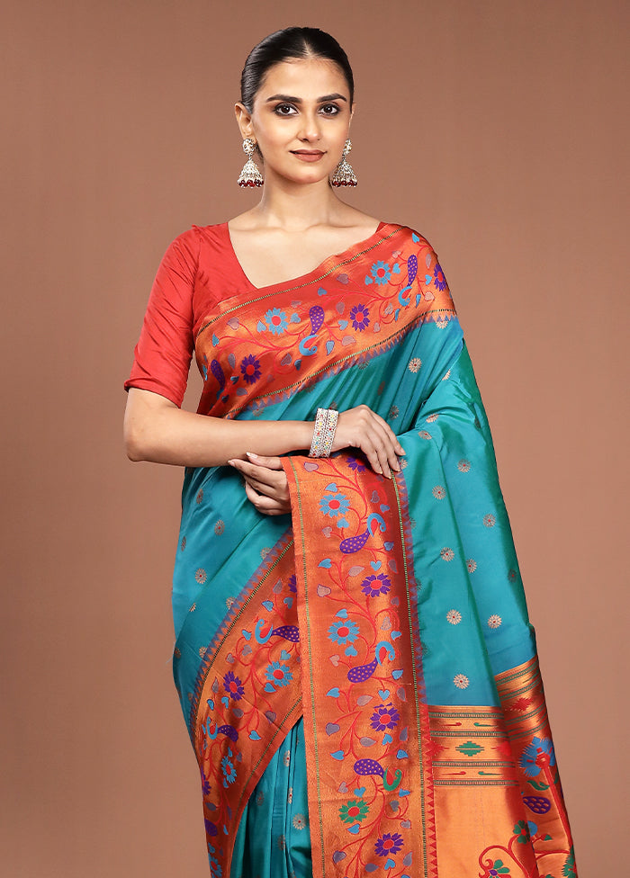 Green Kanjivaram Silk Saree With Blouse Piece