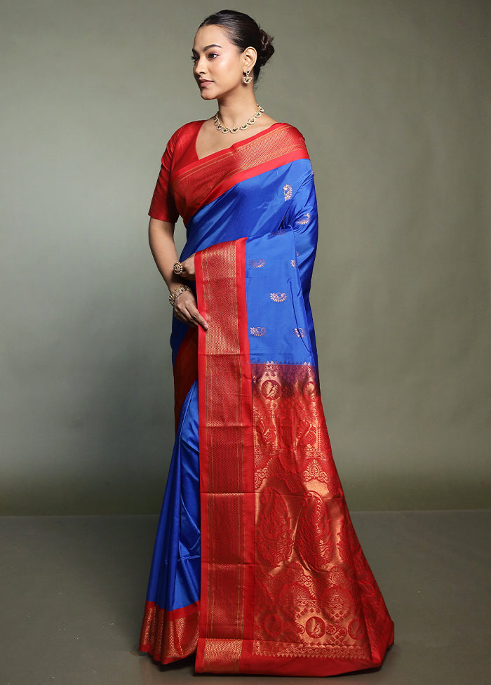 Blue Kanjivaram Silk Saree With Blouse Piece