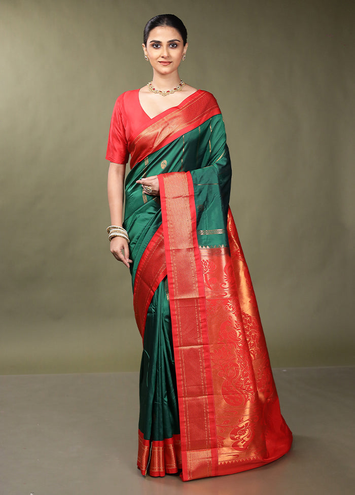 Green Kanjivaram Silk Saree With Blouse Piece