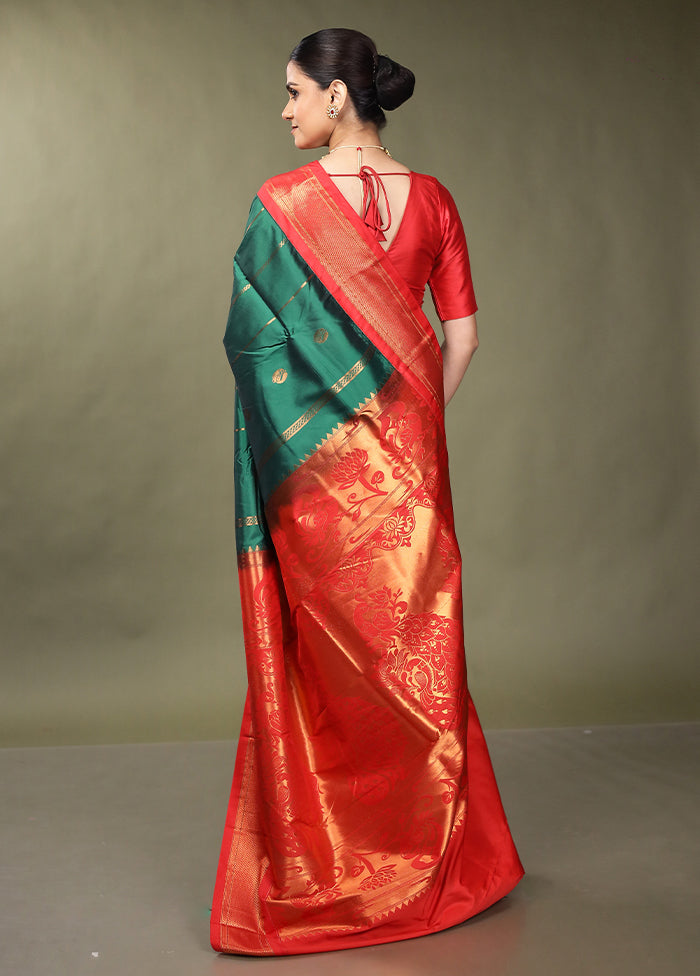 Green Kanjivaram Silk Saree With Blouse Piece