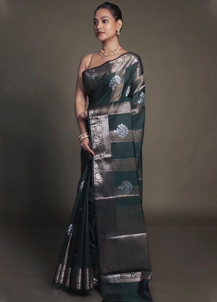 Green Kora Silk Saree With Blouse Piece