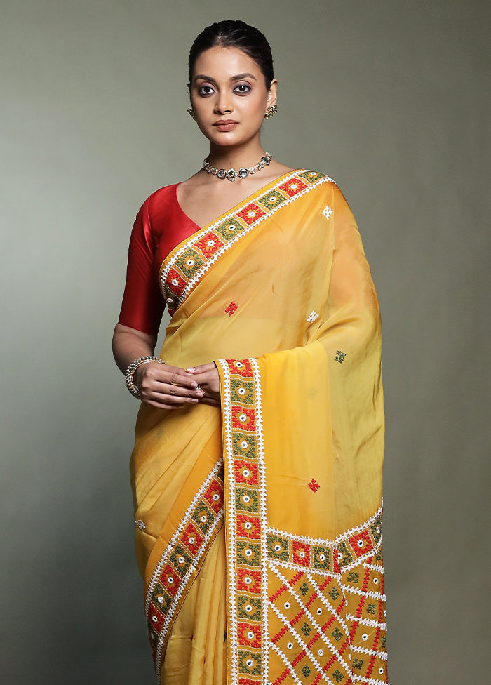 Yellow Handloom Pure Georgette Saree With Blouse Piece