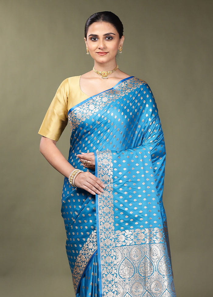 Green Banarasi Silk Saree With Blouse Piece
