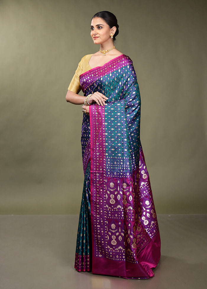 Green Tanchoi Silk Saree With Blouse Piece