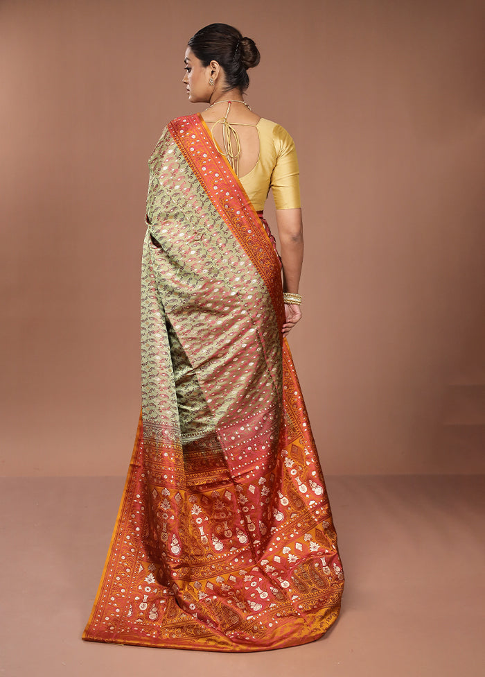 Green Tanchoi Silk Saree With Blouse Piece