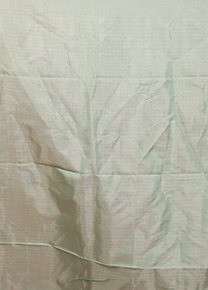 Green Handloom Matka Pure Silk Saree With Blouse Piece