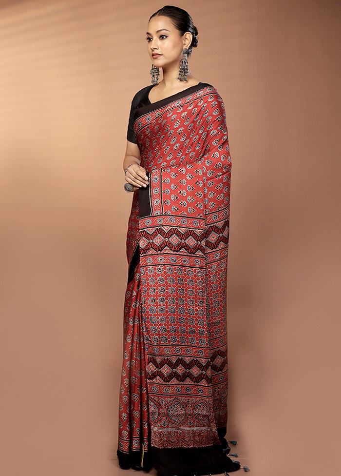Maroon Printed Pure Silk Saree Without Blouse Piece