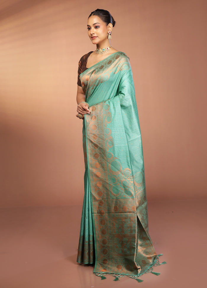 Green Dupion Silk Saree With Blouse Piece