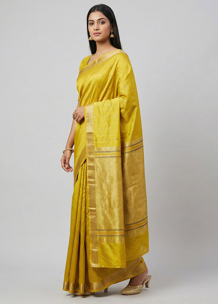 Yellow Kanjivaram Silk Saree With Blouse Piece