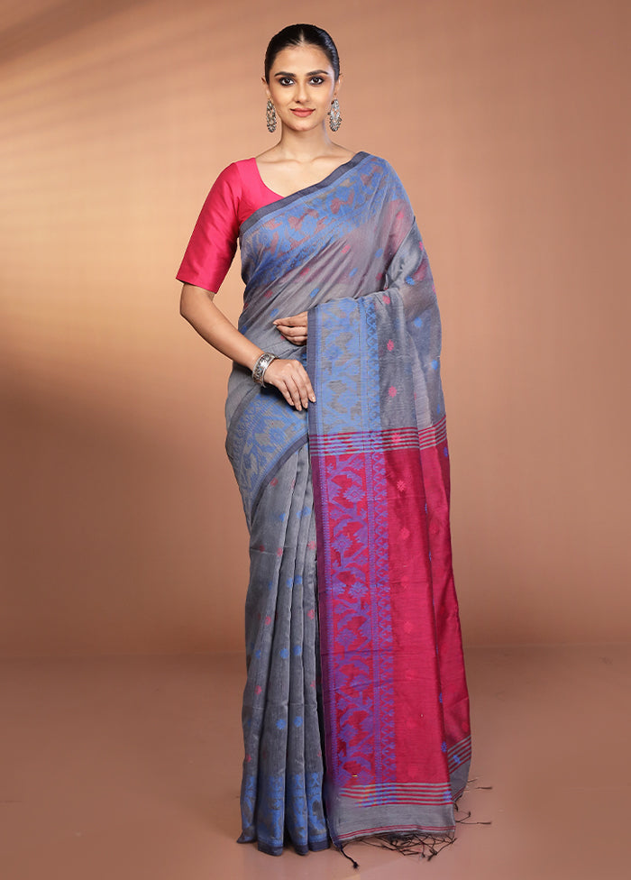Grey Matka Silk Saree With Blouse Piece