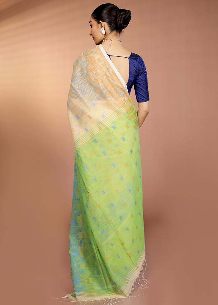 Cream Matka Silk Saree With Blouse Piece