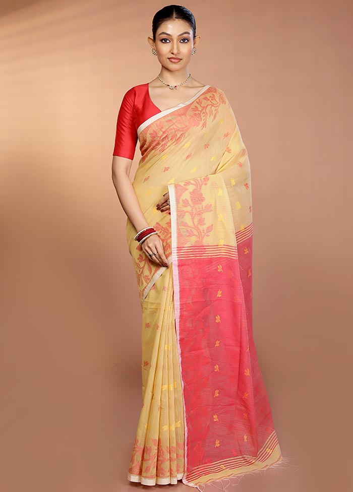 Cream Matka Silk Saree With Blouse Piece