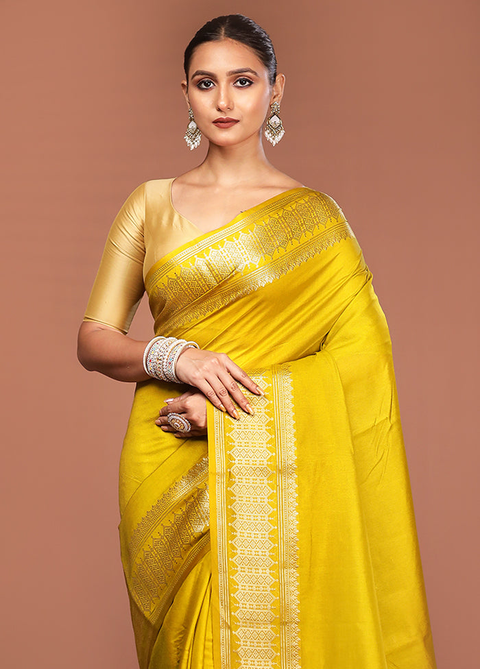 Yellow Kora Silk Saree With Blouse Piece