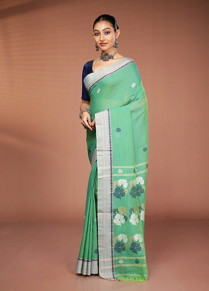 Green Matka Silk Saree With Blouse Piece