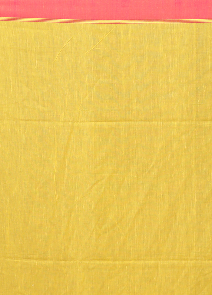 Yellow Pure Cotton Saree With Blouse Piece