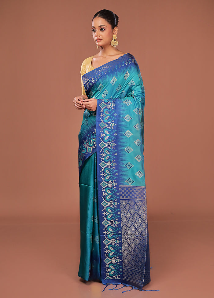 Green Dupion Silk Saree With Blouse Piece