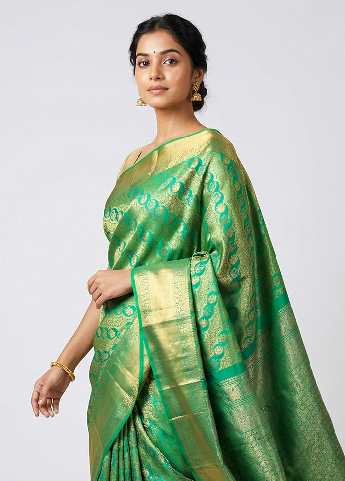 Green Handloom Kanchipuram Pure Silk Saree With Blouse Piece