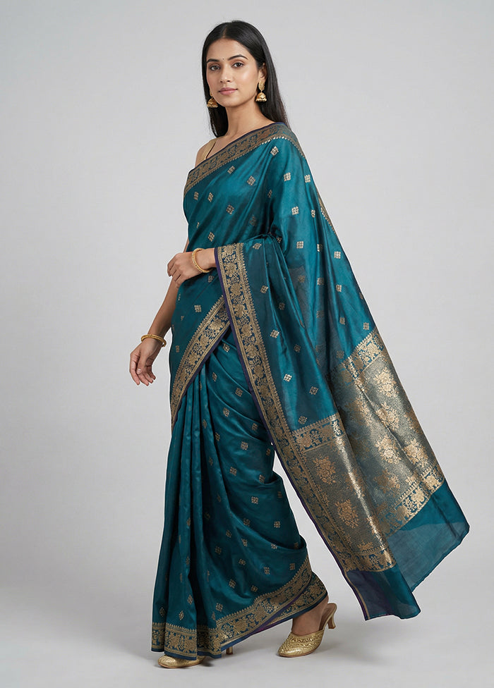 Green Banarasi Silk Saree With Blouse Piece