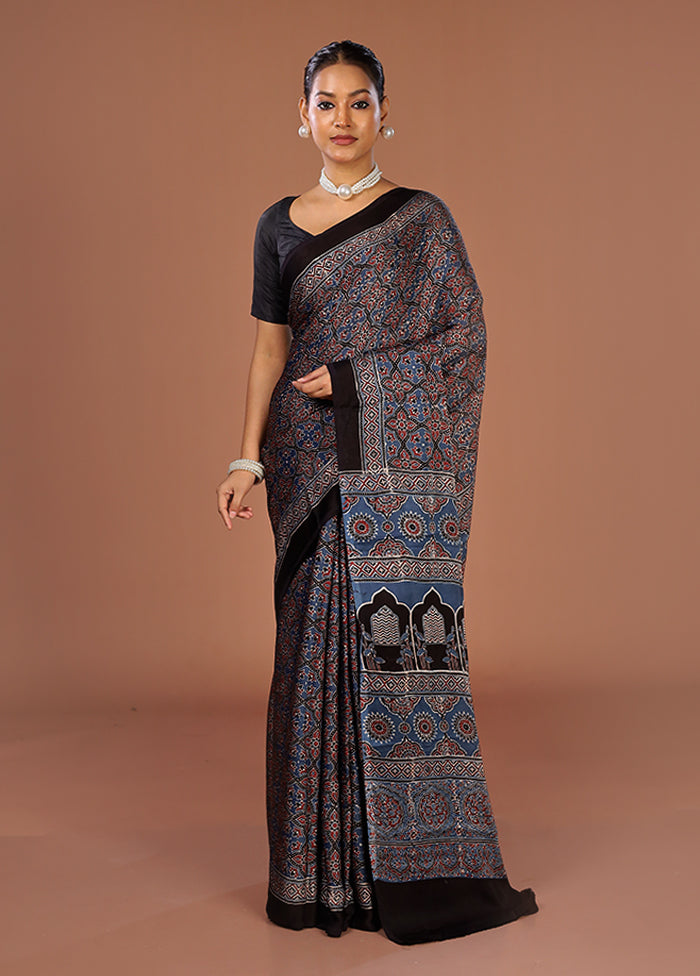 Blue Printed Silk Saree Without Blouse Piece