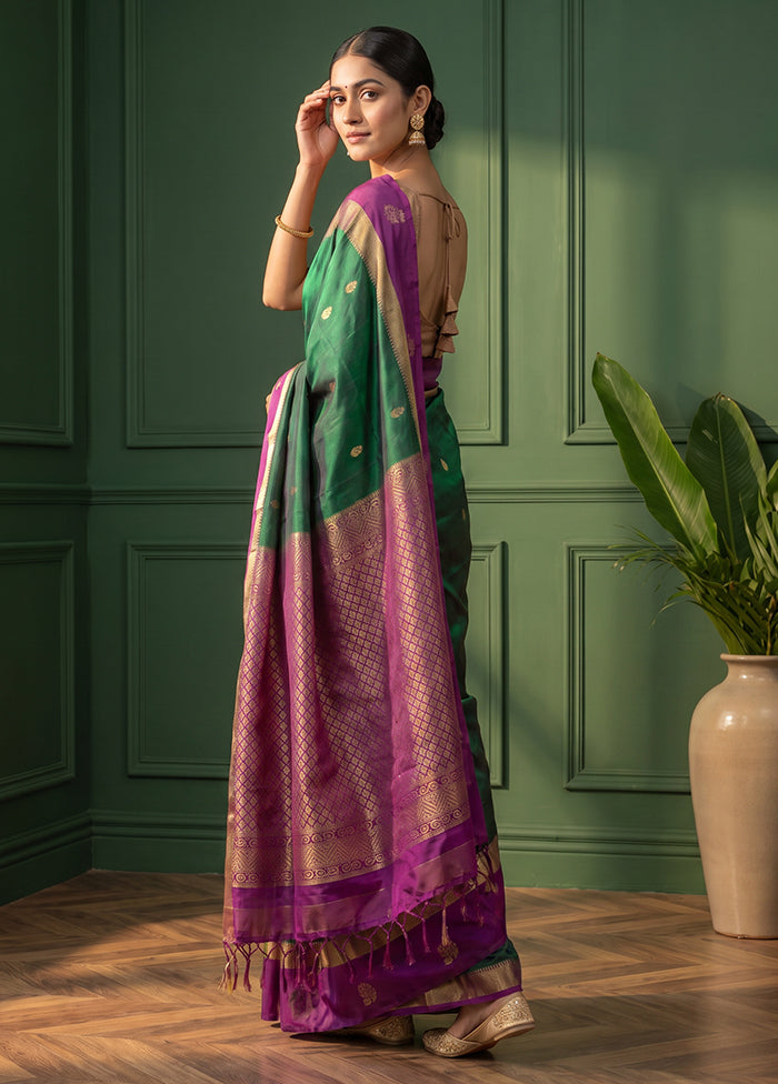 Green Handloom Kanjivaram Pure Silk Saree With Blouse Piece
