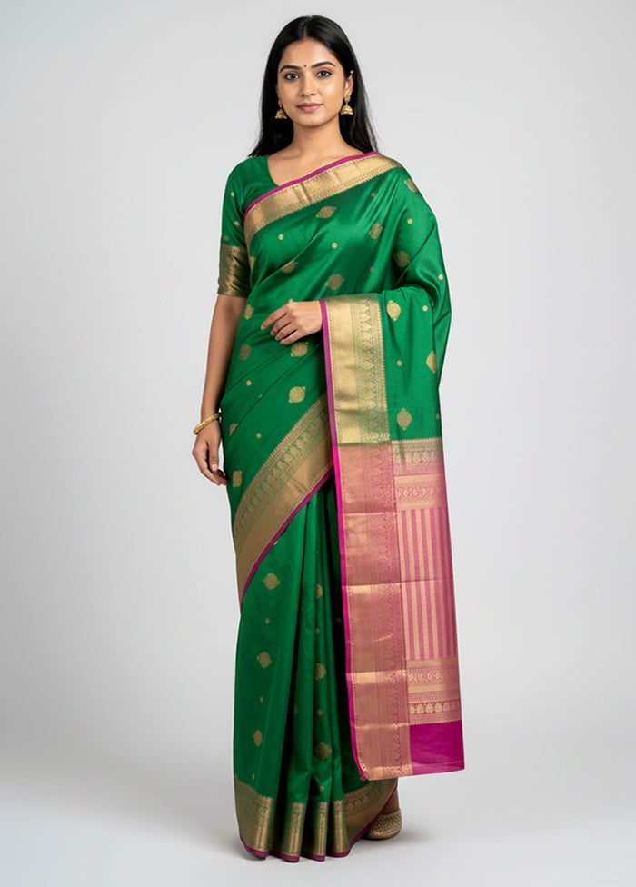 Green Handloom Kanjivaram Pure Silk Saree With Blouse Piece