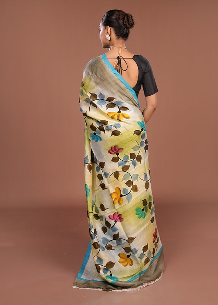 Cream Printed Silk Saree Without Blouse Piece