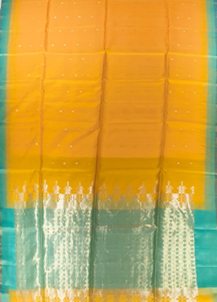 Yellow Handloom Kanchipuram Pure Silk Saree With Blouse Piece